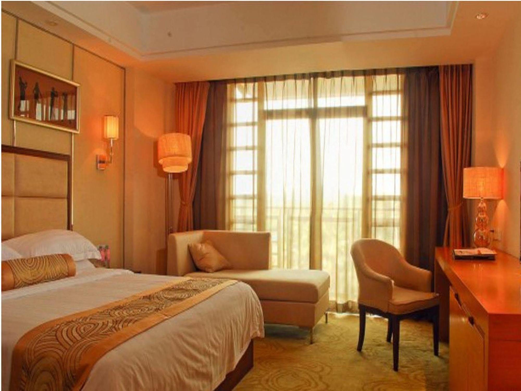 Aoyuan Golf Hotel Canton Extérieur photo