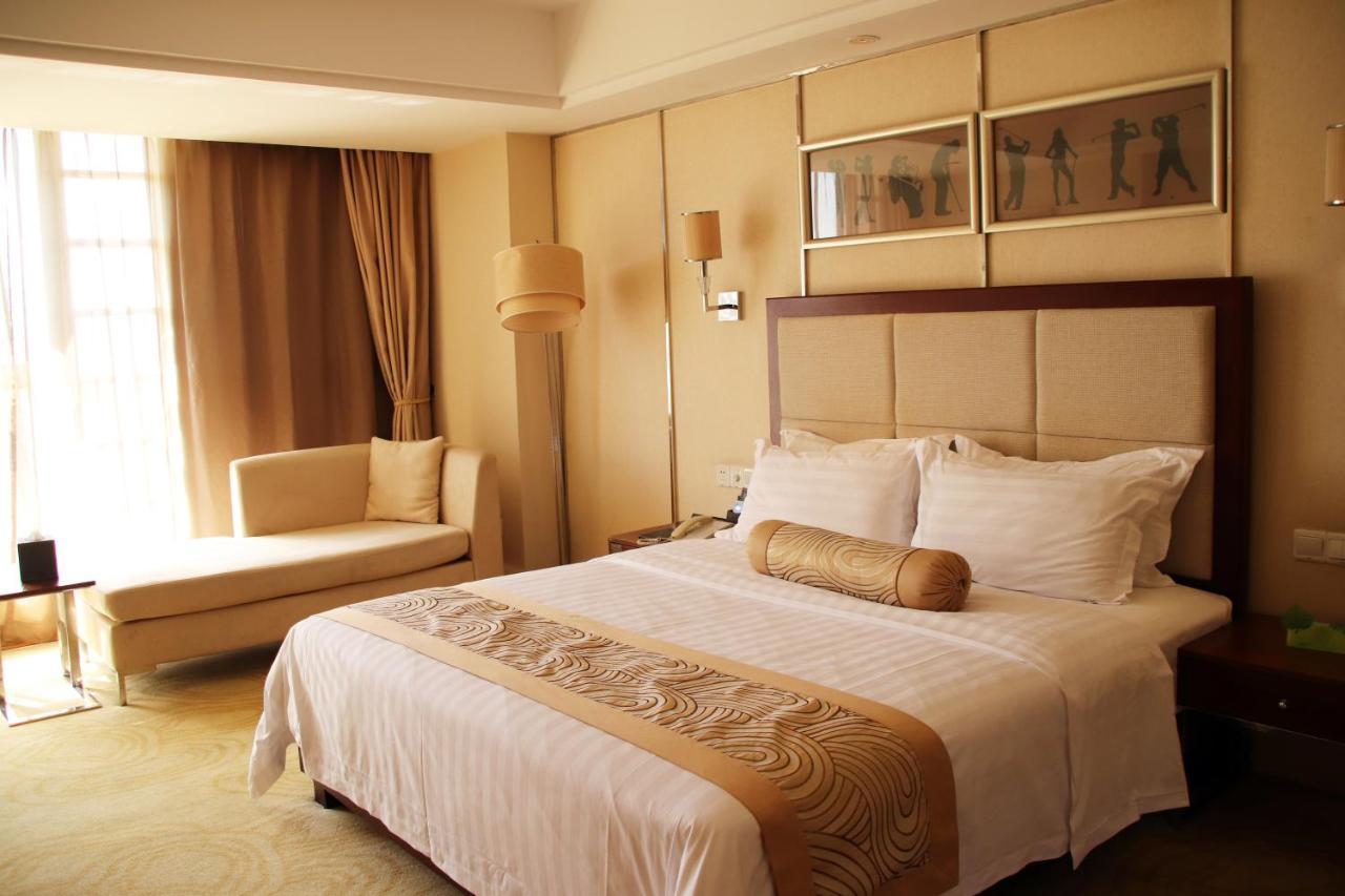 Aoyuan Golf Hotel Canton Extérieur photo
